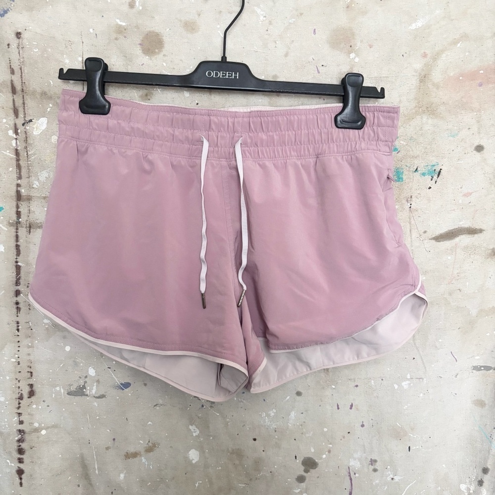 Lululemon Choose a Side Short Reversible 3", Pink Taupe / Bliss